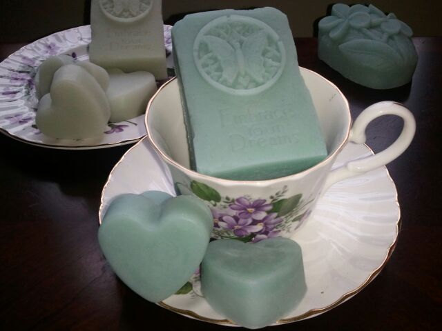 3 Handmade Gift Soaps Lolita Lempicka 1 Oz Each Ultra-rich Shea And Cocoa Butter Goats Milk With Kaolin Clay