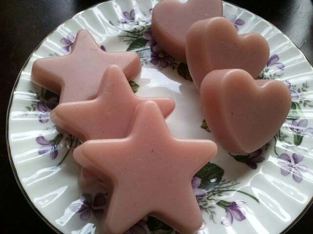 3 Handmade Gift Soaps Watermelon 1 Oz Each Ultra-rich Shea And Cocoa Butter Goats Milk With Kaolin Clay
